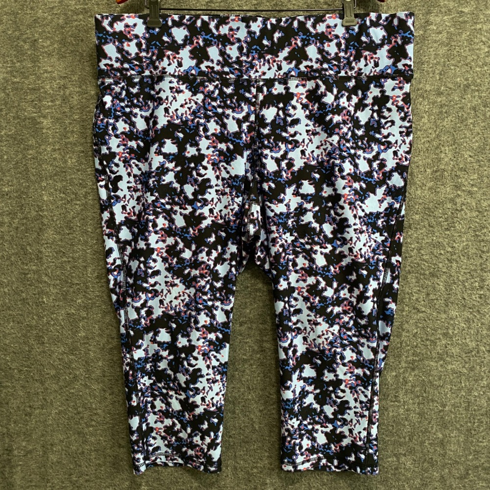 LIVI Lane Bryant Capri Leggings Womens‎ 22/24 Blue Abstract Camo Hi Rise Active